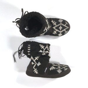 Muk Luks Bootie Slippers Size Medium Womens Sizes 6.5 7 7.5 Brown Knit Fabric